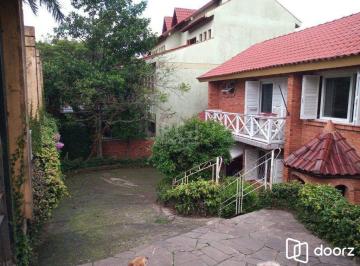 Casa · 257m² · 3 Quartos · 2 Vagas · Casa para Venda - 256.87m², 3 dormitórios, sendo 1 suites, 2 vagas - Teresópolis