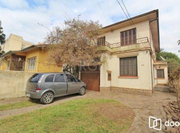 Casa · 250m² · 4 Quartos · 3 Vagas · Casa à venda - na Glória