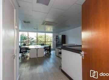 Comercial · 47m² · 4 Quartos · Conjunto / Sala para Venda - 46.87m² - Bela Vista