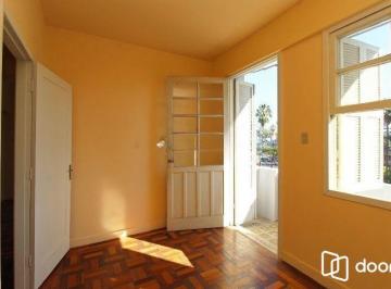 Apartamento · 102m² · 3 Quartos · Apartamento 102m² 3 Dormitórios na avenida Venancio Aires/ Próximo hospital Clin