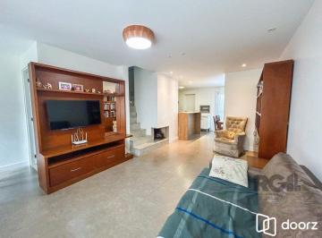 Casa · 120m² · 3 Quartos · 2 Vagas · Casa em Condomínio com 3 Dormitórios, Suíte, 2 vagas – Vila Nova, Porto Alegre