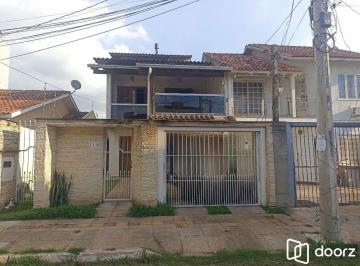 Casa · 184m² · 3 Quartos · 2 Vagas · Casa de 3 dormitórios e 2 vagas de Garagem em Canoas.
