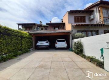 .jpg+2025-03-05 · Residência c/ 185m², 3 dormitórios, sendo 1 suites, 2 vagas - Bahamas