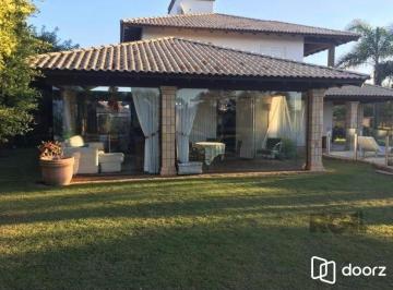 Casa · 230m² · 4 Quartos · 2 Vagas · Casa à venda - em Atlantida