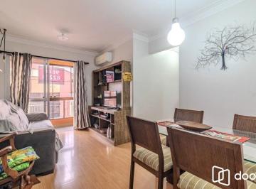 Apartamento · 58m² · 2 Quartos · 1 Vaga · Apartamento 2 Dormitórios com 1 vaga coberta e elevador no Alto Petrópolis