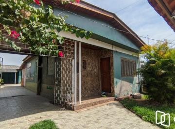Casa · 133m² · 2 Quartos · 3 Vagas · Casa com pátio, 2 dormitórios,  Avenida Vinte e Um de Abril - Sarandi