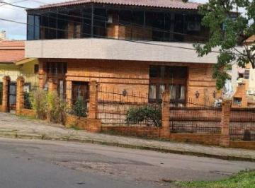 .jpg+2025-03-05 · Casa para Venda - 200m², 3 dormitórios, sendo 1 suites, 4 vagas - Jardim Isabel