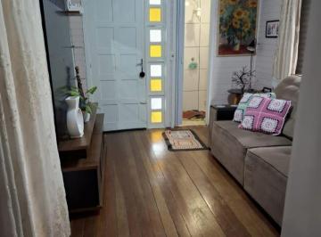 Casa · 415m² · 3 Quartos · 2 Vagas · RGI vende excelente casa com grande potencial de ampliação, ideal para quem busc