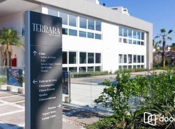Casa · 196m² · 4 Quartos · 2 Vagas · Casa em condomínio fechado 4 dormtórios, 2 suítes 2 vagas à venda na Rua Gralha
