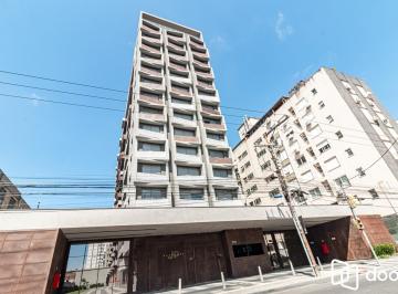 Apartamento · 25m² · 1 Quarto · 1 Vaga · STUDIO ANDAR ALTO Cidade BAIXA em frente a REDENÇÃO Porto Alegre