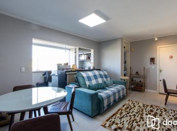 Apartamento · 63m² · 2 Quartos · 1 Vaga · Apartamento 2 dorm, vaga de garagem escriturada e coberta - bairro Cristal