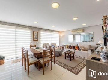 Apartamento · 224m² · 3 Quartos · 1 Vaga · Cobertura no Bairro Auxiliadora, 3 dormitórios, 1 suíte, churrasqueira e vaga co