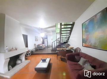 Casa · 195m² · 4 Quartos · 4 Vagas · Casa 4 quartos, 4 vagas Para Comprar , Com 195m2 no Passo Da Areia