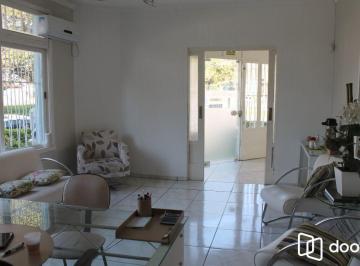 Casa · 221m² · 3 Quartos · 4 Vagas · Casa para Venda - 221m², 3 dormitórios, sendo 1 suites, 4 vagas - Tristeza