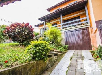 Casa · 216m² · 5 Quartos · 3 Vagas · Linda Casa com cinco dormitórios na Vila Nova