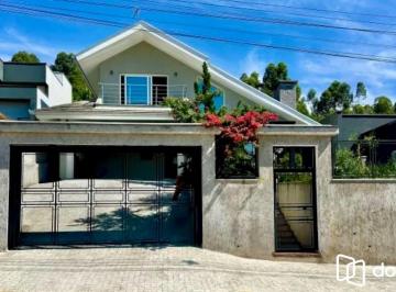 Casa · 174m² · 3 Quartos · 2 Vagas · CASA 3 quartos com 2 suítes LOTEAMENTO CAROLINA Jardim Panorâmico, Ivoti - RS