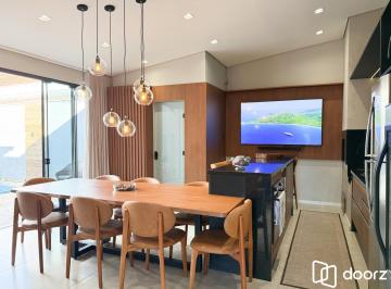 Casa · 160m² · 3 Quartos · 3 Vagas · Casa Térrea | Reformada | Piscina| Espaço Gourmet | À Venda Jardim Lindóia