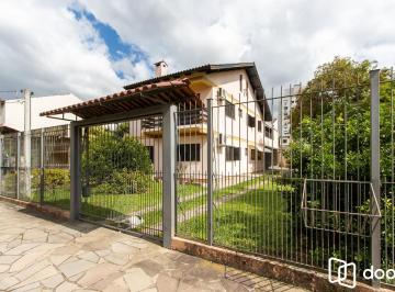 Casa · 229m² · 3 Quartos · 5 Vagas · Casa Residencial ou Comercial, com 3 quartos (1 suite), 229m² privativos - Bairr