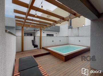 Casa · 223m² · 3 Quartos · 2 Vagas · Encantadora residência em condomínio fechado no bairro Hípica.