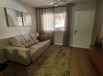 Casa · 103m² · 2 Quartos · 2 Vagas · Casa com 2 dormitórios e 2 vagas de garagem em Canoas.