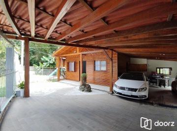 Casa · 110m² · 4 Quartos · 2 Vagas · Casa térrea, 2 quartos, edícula com 2 quartos, pático, piscina - Bairro Cavalhad