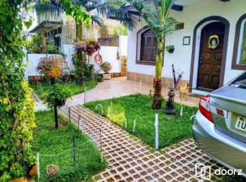 Casa · 240m² · 3 Quartos · 3 Vagas · Casa para Venda - 240m², 3 dormitórios, 3 vagas - Teresópolis