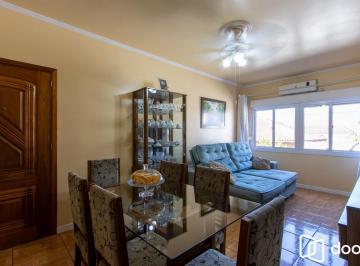 Apartamento · 67m² · 2 Quartos · Apartamento de 2 dormitórios no bairro Medianeira.