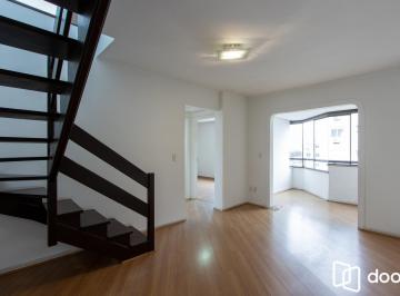 Apartamento · 137m² · 2 Quartos · 1 Vaga · Cobertura com 137m², no Bairro Cristal, de 2 dormitórios, sento uma suíte, ampla