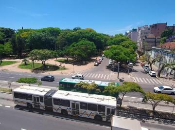 .jpg+2025-10-24 · Ótimo apartamento desocupado de frente para a Redenção- Cidade Baixa