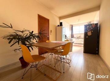 Apartamento · 108m² · 3 Quartos · Apartamento 3 dormitórios em Frente a Faculdade de Odonto  e  Hosp. Clínicas