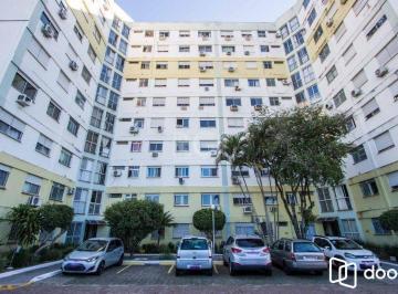Apartamento · 57m² · 2 Quartos · 1 Vaga · Apartamento de 2 dormitórios e 1 vaga de garagem no bairro Cristal.