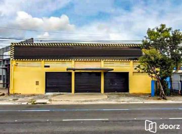 Comercial · 608m² · 2 Quartos · 3 Vagas · Pavilhão desocupado com 608m² privativo