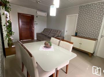 Casa · 126m² · 2 Quartos · 3 Vagas · Casa térrea com 2 dormitórios, totalmente reformada.