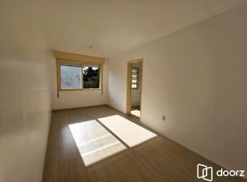 Apartamento · 43m² · 1 Quarto · APARTAMENTO ENSOLARADO A POUCOS METROS DO PARQUE MARINHA E DO BEIRA RIO