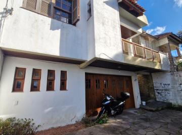 Casa · 238m² · 3 Quartos · 2 Vagas · Casa 3 dormitórios bairro Teresópolis