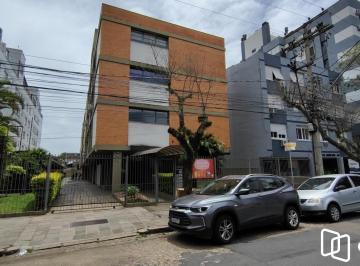 Comercial · 807m² · 6 Quartos · 8 Vagas · Prédio Comercial no bairro Menino Deus.