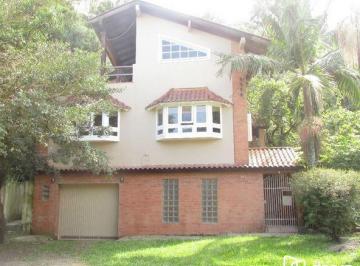Casa · 330m² · 2 Quartos · 3 Vagas · Linda casa em Belém Novo