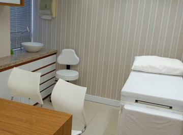 Comercial · 53m² · 3 Quartos · 1 Vaga · Consultório médico todo mobiliado no MOINHOS