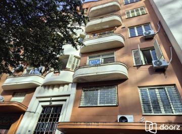 Apartamento · 77m² · 2 Quartos · 2 dormitório com área externa e churrasqueira