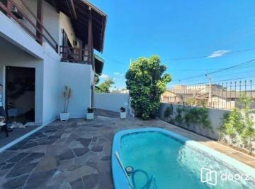 Casa · 200m² · 3 Quartos · 2 Vagas · Casa à venda - no Cristo Rei