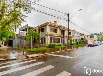 Casa · 201m² · 3 Quartos · 2 Vagas · Casa com pátio 4 dormitórios 4 vagas Residencial ou Com. Partenon Porto Alegre
