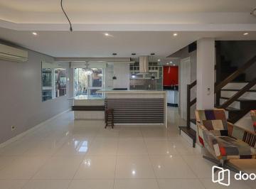 Casa · 217m² · 3 Quartos · 4 Vagas · Casa em Bairro exclusivo e condominio fechado com infra estrutura