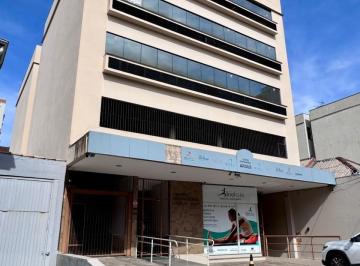 Comercial · 52m² · 2 Quartos · 1 Vaga · Sala com garagem dupla na Cristóvão!