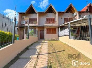 .jpg+2025-03-04 · Residência no bairro Guarujá, com 3 dormitório(s), e 3 banheiros, à venda.