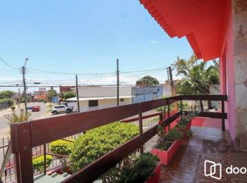 Casa · 233m² · 3 Quartos · 3 Vagas · Casa com 3 dormitórios no bairro Cristo Redentor