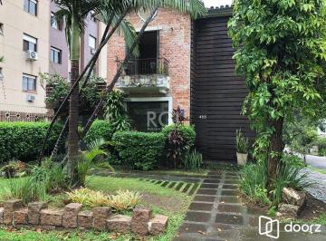 Comercial · 1 Quarto · Casa Comercial para Venda - 0m², 0 dormitórios, Petrópolis