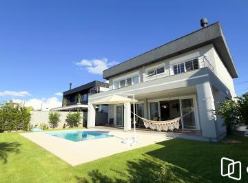 Casa · 343m² · 4 Quartos · 4 Vagas · Linda casa para comprar em condomínio em Eldorado do Sul