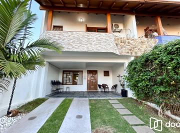 Casa · 185m² · 4 Quartos · 4 Vagas · Casa à venda - em Espírito Santo