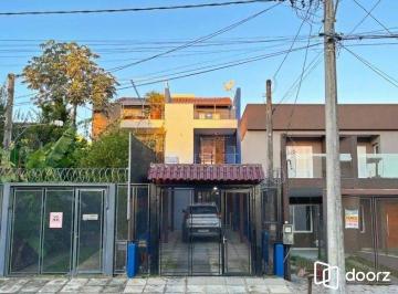 Casa · 16m² · 3 Quartos · 2 Vagas · Casa à venda - em Guarujá