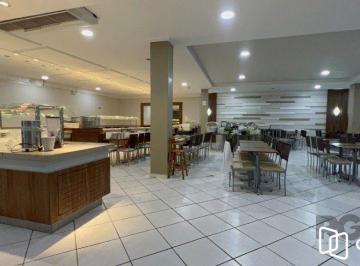 Comercial · 450m² · 3 Quartos · Loja no bairro Floresta